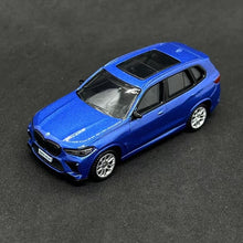 Load image into Gallery viewer, CCA 1:64 Blue X5M City SUV Sports Model Toy Diecast Metal Car New Collection
