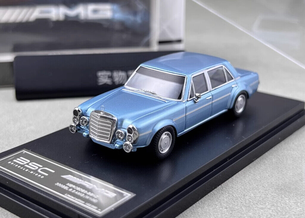 BSC 1:64 Blue 300SEL W109 AMG 6.8 Sedan Classic Model Diecast Metal Car New Collection