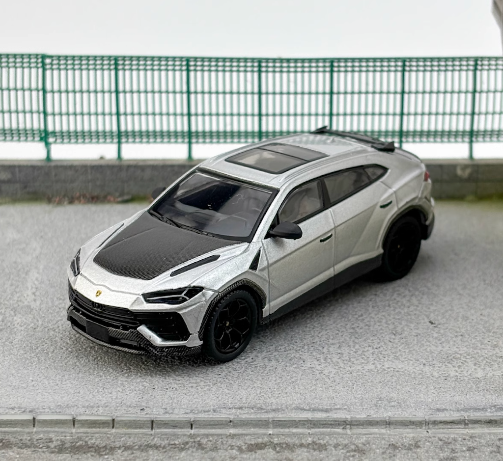 MINIGT 1:64 Silver Urus Performante SUV Sports Model Diecast Metal Car New Collection