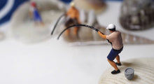 Load image into Gallery viewer, 1:64 Painted Figure Model Miniature Resin Diorama Sand Fishing Fisher Set 3PCS

