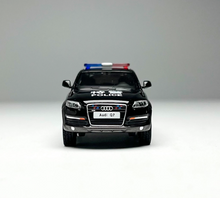 Load image into Gallery viewer, Masdi 1:64 Black Police Q7 FSI Quattro SUV Sports Model Diecast Metal Car New Collection
