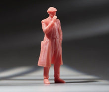 Load image into Gallery viewer, 1:64 Painted Unpainted Figure Model Miniature Resin Diorama Sand Man in Suit
