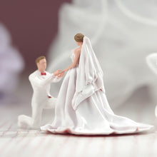 Load image into Gallery viewer, 1:64 Painted Figure Model Miniature Resin Diorama Wedding Couple Bride Groom Toy

