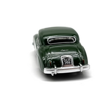 Load image into Gallery viewer, 1:76 Green MKVII Racing Sports Vintage Classic Model Diecast Metal Car
