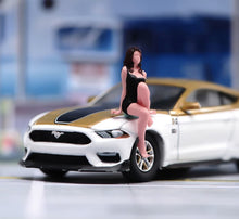 Load image into Gallery viewer, 1:64 Painted Figure Model Miniature Resin Diorama Sand Toy Black Dress Girl Sexy
