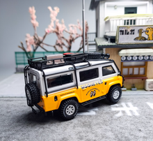 Load image into Gallery viewer, Master 1:64 Defender Mooneyes SUV Van Camper Sport Model Diecast Metal Car New
