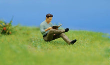 Load image into Gallery viewer, 1:64 Painted Figure Model Miniature Resin Diorama Outdoor Picnic Camping Reading Collection
