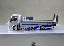 Load image into Gallery viewer, Supcar 1:64 Silver H300 Flatbed Trailer Truck Model Diecast Metal Car New Collection
