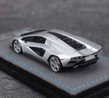 Load image into Gallery viewer, EC 1:64 Silver Countach LPI800-4 Racing Sports Model Diecast Resin Car New Collection
