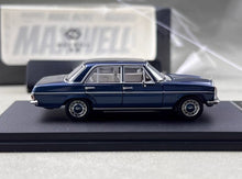 Load image into Gallery viewer, Maxwell 1:64 Blue W114 200 Strich 8 Classic Sedan Model Diecast Metal Car New Collection

