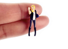 Load image into Gallery viewer, 1:64 Painted Figure Mini Model Miniature Resin Diorama Sand Game Player Lady Toy New
