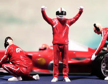 Load image into Gallery viewer, 1:64 Painted Figure Model Miniature Resin Diorama Sand Racing Car Repairman Toy
