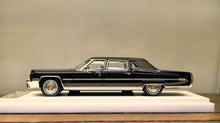Load image into Gallery viewer, MK 1:64 HEC Black 1972 Fleetwood 75 Luxury Limousine Model Diecast Metal Car
