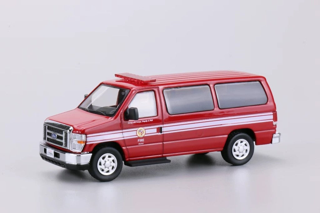 1:64 596 Red LA Fire E350 Super Duty Wagon Van Model Diecast Metal Car New Collection