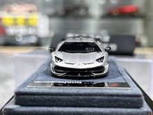 Load image into Gallery viewer, 1:64 GradePro Silver SVJ LP770-4 Aventador Sports Model Diecast Resin Car New Collection
