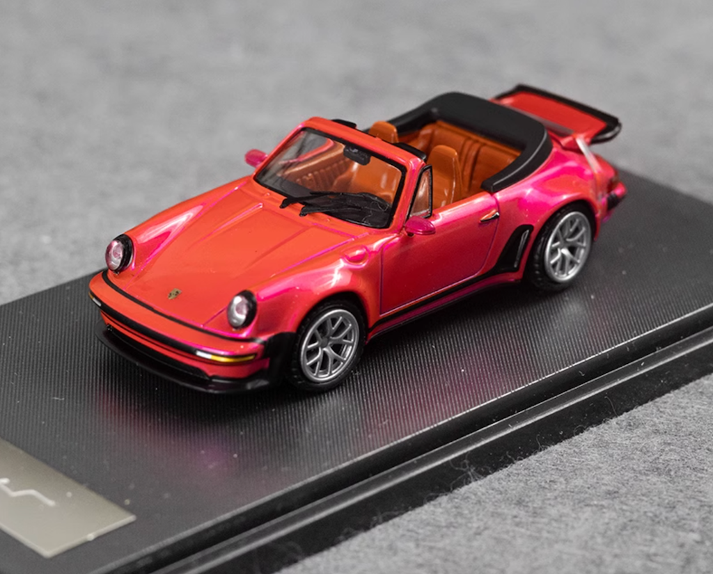 RM 1:64 Pink Singer 930 Turbo Study Convertible Model Diecast Metal Car New Collection