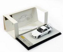 Load image into Gallery viewer, PGM 1:64 White JDM RX-7 FD3S Racing Sports Model Diecast Metal Car New Collection
