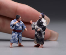 Load image into Gallery viewer, 1:64 Painted Figure Model Miniature Resin Sand Japanese Kimono Sumo Wrestler Men
