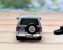 Load image into Gallery viewer, BM 1:64 Silver Green Pajero Off Road SUV Model Diecast Metal Car New
