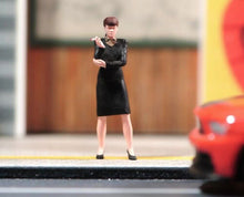 Load image into Gallery viewer, 1:64 Painted Figure Model Miniature Resin Diorama Sand Toy Smoking Beauty Lady
