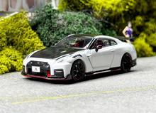 Load image into Gallery viewer, Inno 1:64 JDM White Carbon GT-R R35 NISMO Sports Model Diecast Metal Car New Collection
