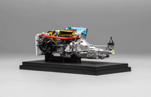 Load image into Gallery viewer, MH 1:18 F22c 2.6L F20c Modified S2000 Engine Model Diecast Metal Car New Collection
