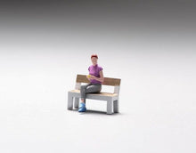 Load image into Gallery viewer, 1:64 Painted Figure Model Miniature Resin Diorama Sand Man Lady Sitting Bench New
