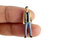 Load image into Gallery viewer, 1:64 Painted Figure Model Miniature Resin Diorama Sand Stree Band Music Guitar New
