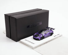 Load image into Gallery viewer, 1:64 SUHE Purple 911 GT3 RS Sports Model Diecast Resin Car New Collection
