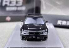 Load image into Gallery viewer, FH 1:64 Black Carbon Skyline GTR R33 Nismo 400R Model Diecast Metal Car New Collection
