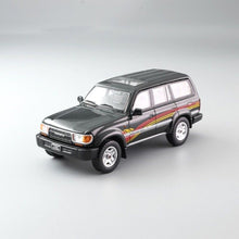 Load image into Gallery viewer, Masdi 1:64 1994 Green Land Cruiser LC80 ORV 4500 Model Diecast Metal Car New Collection
