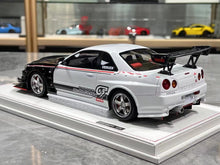 Load image into Gallery viewer, Line 1:18 JDM Skyline GTR R34 Nismo Racing Sports Model Diecast Resin Car New Collection
