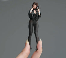 Load image into Gallery viewer, 1:24 Painted Figure Model Miniature Resin Diorama Sexy Lady in Black Beauty Girl
