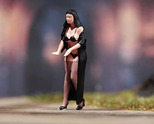 Load image into Gallery viewer, 1:24 Painted Figure Model Miniature Resin Diorama Sand Sexy Underwear Lady Black
