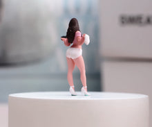 Load image into Gallery viewer, 1:64 Painted Figure Model Miniature Resin Diorama Sand Toy Pink Top Sexy Beauty
