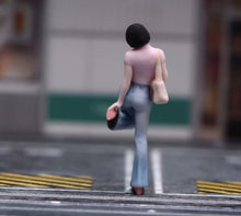 Load image into Gallery viewer, 1:64 Painted Figure Model Miniature Resin Sand Diorama Pink Top Pretty Girl Lady

