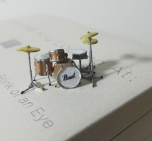 Load image into Gallery viewer, 1:64 Painted Figure Model Miniature Resin Diorama Sand Jazz Band Music Singer
