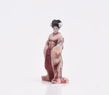 Load image into Gallery viewer, 1:64 Painted Figure Model Miniature Resin Sand Japanese Kimono Woman Traditional
