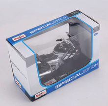 Load image into Gallery viewer, Maisto 1:18 Black FJR 1300 Motorcycle Bike Sports Model Diecast ABS New Collection
