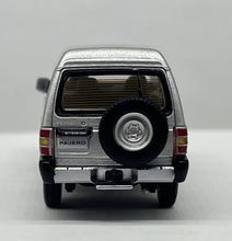 Load image into Gallery viewer, DBGT 1:64 Silver Pajero V31 SUV ORV Sports Model Diecast Metal Car New Collection
