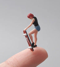 Load image into Gallery viewer, 1:64 Painted Figure Mini Model Miniature Resin Diorama Sand Skater Board Girl New
