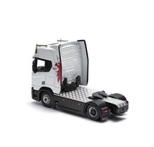 Load image into Gallery viewer, Masdi 1:64 White Griffin Scania R500 Truck Tractor Model Diecast Metal Car New Collection
