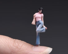Load image into Gallery viewer, 1:64 Painted Figure Model Miniature Resin Sand Diorama Pink Top Pretty Girl Lady
