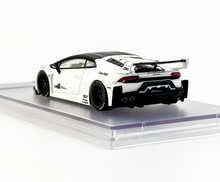 Load image into Gallery viewer, King 1:64 White LBWK Huracan LP610 GT Sports Model Diecast Metal Car BN

