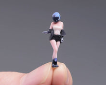 Load image into Gallery viewer, 1:64 Painted Figure Model Miniature Resin Diorama Sand Racer Man Woman Racing
