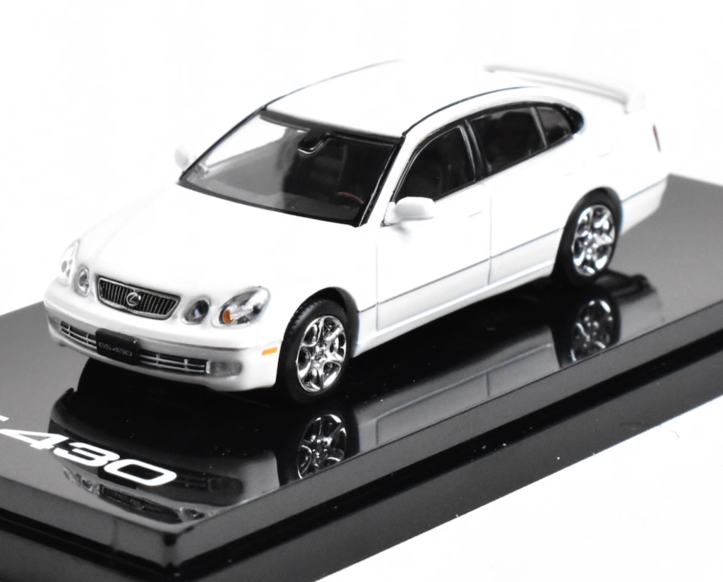 Hobby Japan 1:64 White GS430 Sedan Sports Model Diecast Metal Car New Collection