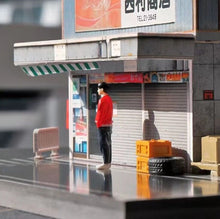 Load image into Gallery viewer, 1:64 Painted Figure Mini Model Miniature Resin Diorama Sand Casual Man Boy Red
