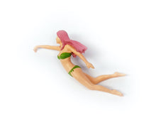 Load image into Gallery viewer, 1:64 Painted Figure Mini Model Miniature Resin Diorama Beauty Bikini Girl Swim
