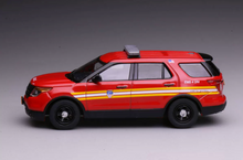 Load image into Gallery viewer, 1:64 596 Red Fire FDNY Explorer SUV Sports Model Diecast Metal Car New Collection
