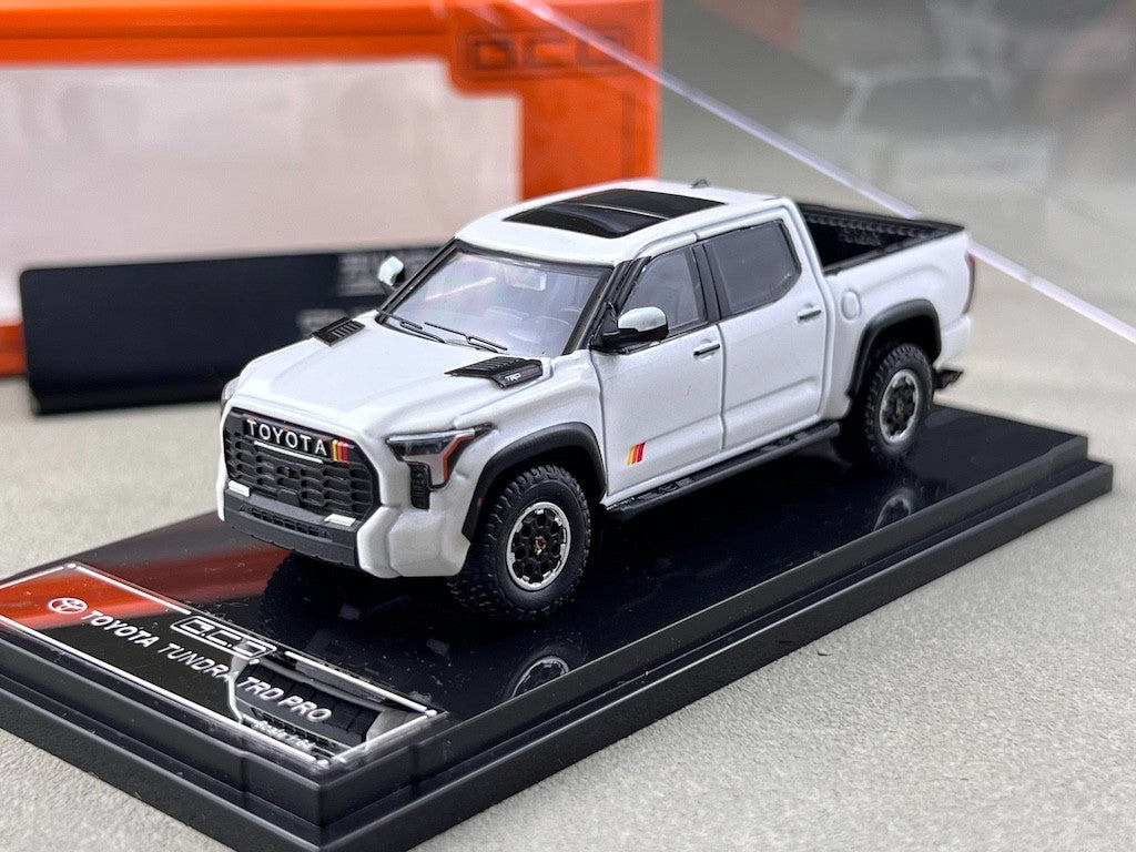 GCD 1:64 White Tundra Pickup Truck MK3 XK70 TRD Pro Model Diecast Metal Car